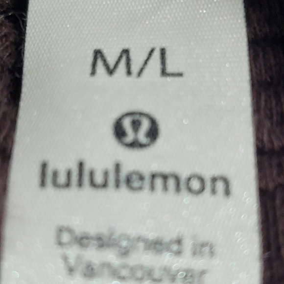 Lululemon Retreat Yourself Pullover. - Picture 11 of 11